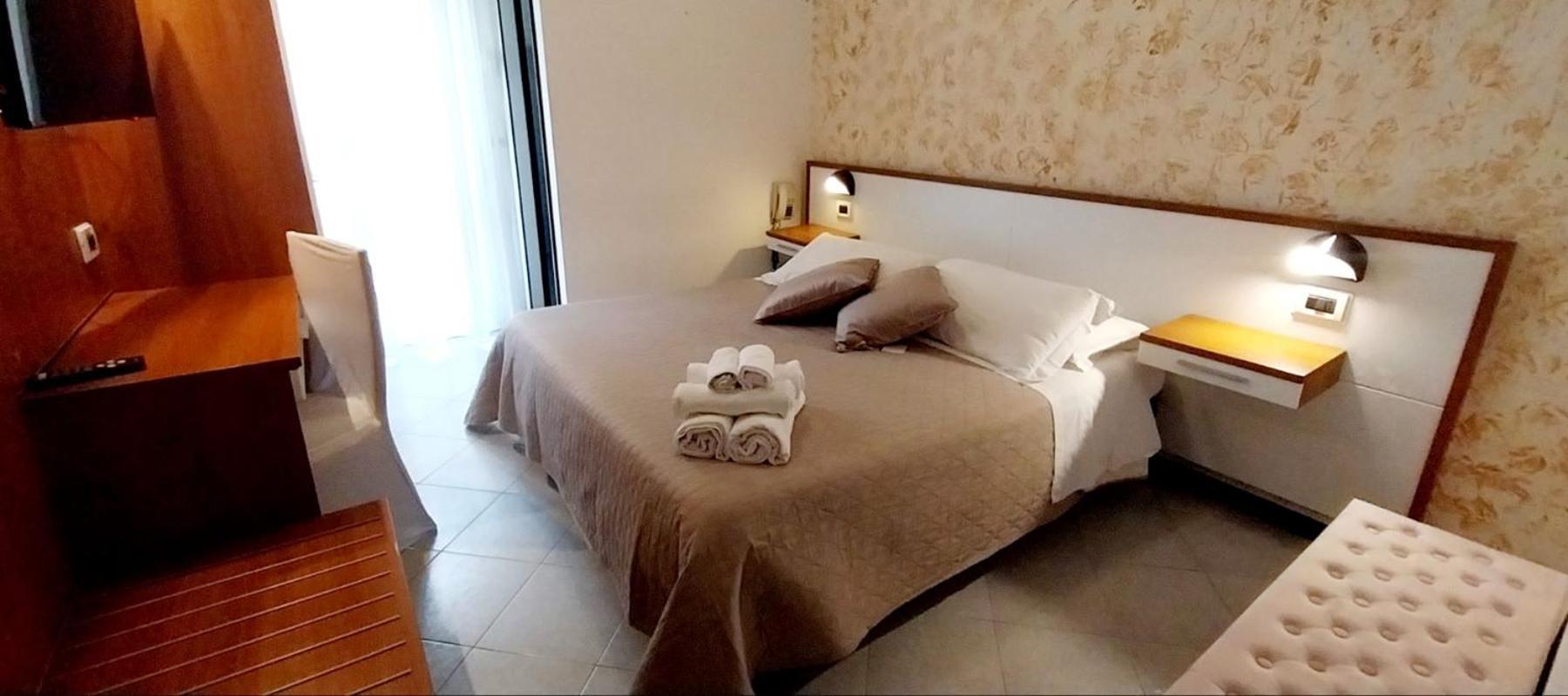 Hotel Brotas Rimini Eksteriør bilde
