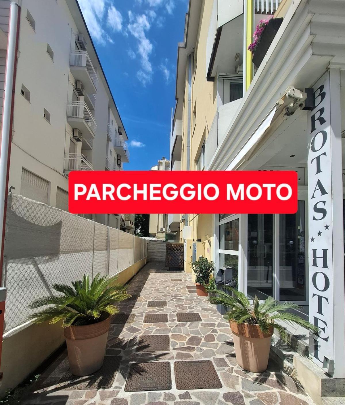 Hotel Brotas Rimini Eksteriør bilde