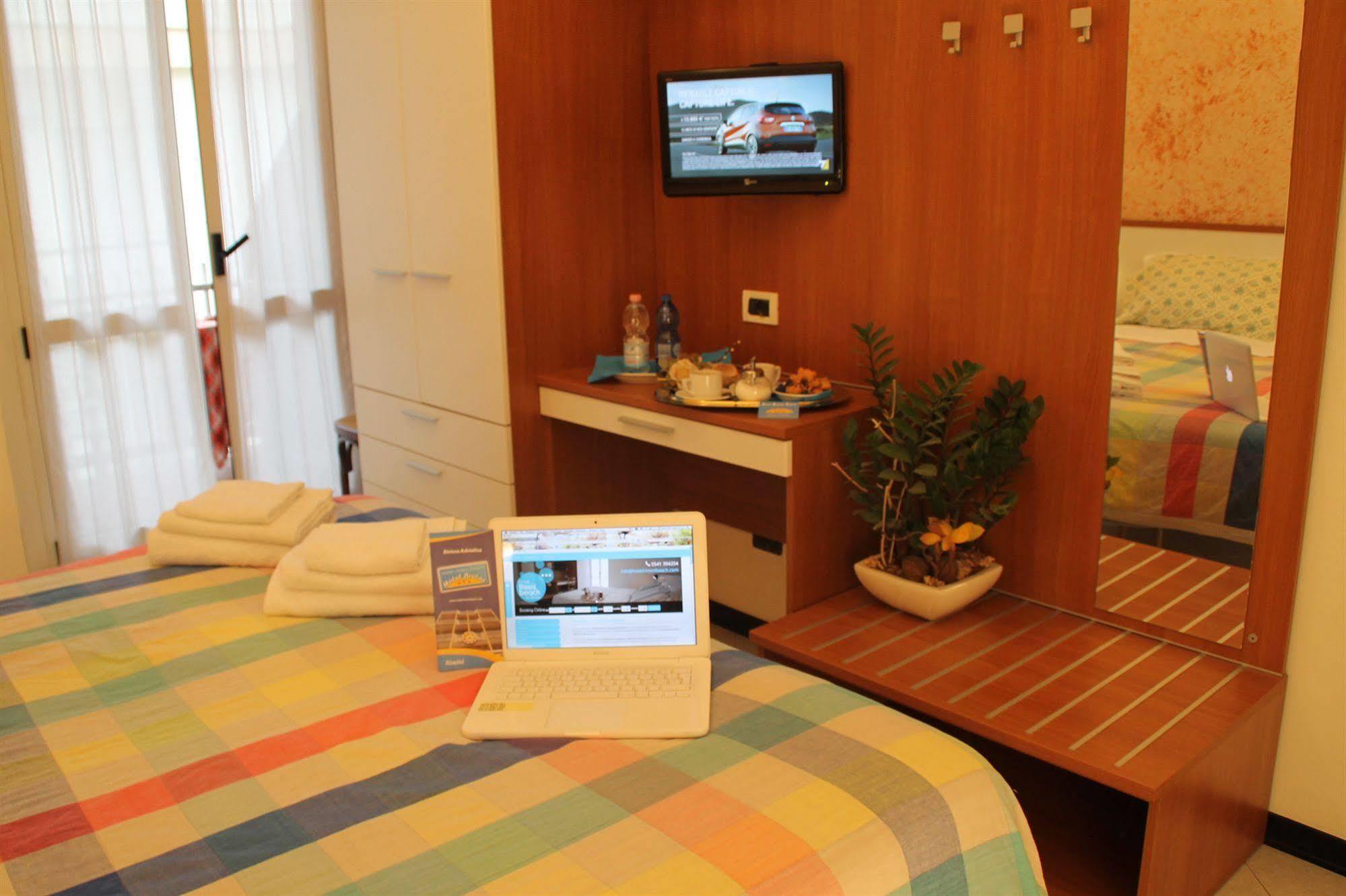 Hotel Brotas Rimini Eksteriør bilde